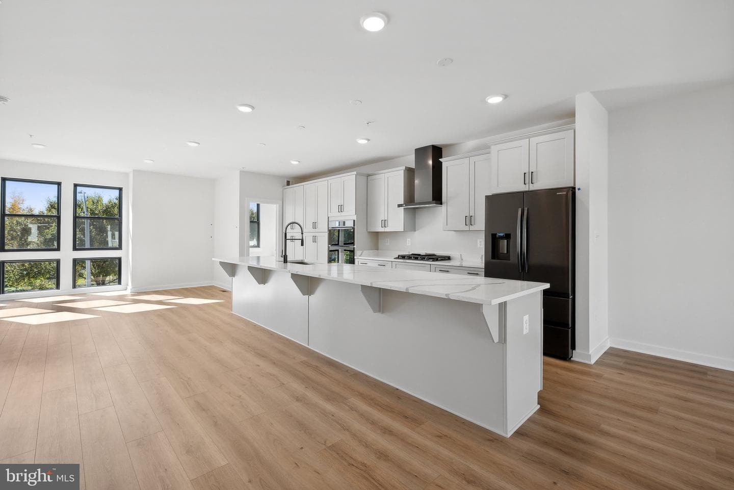 17222 Hardisty Way photo 8