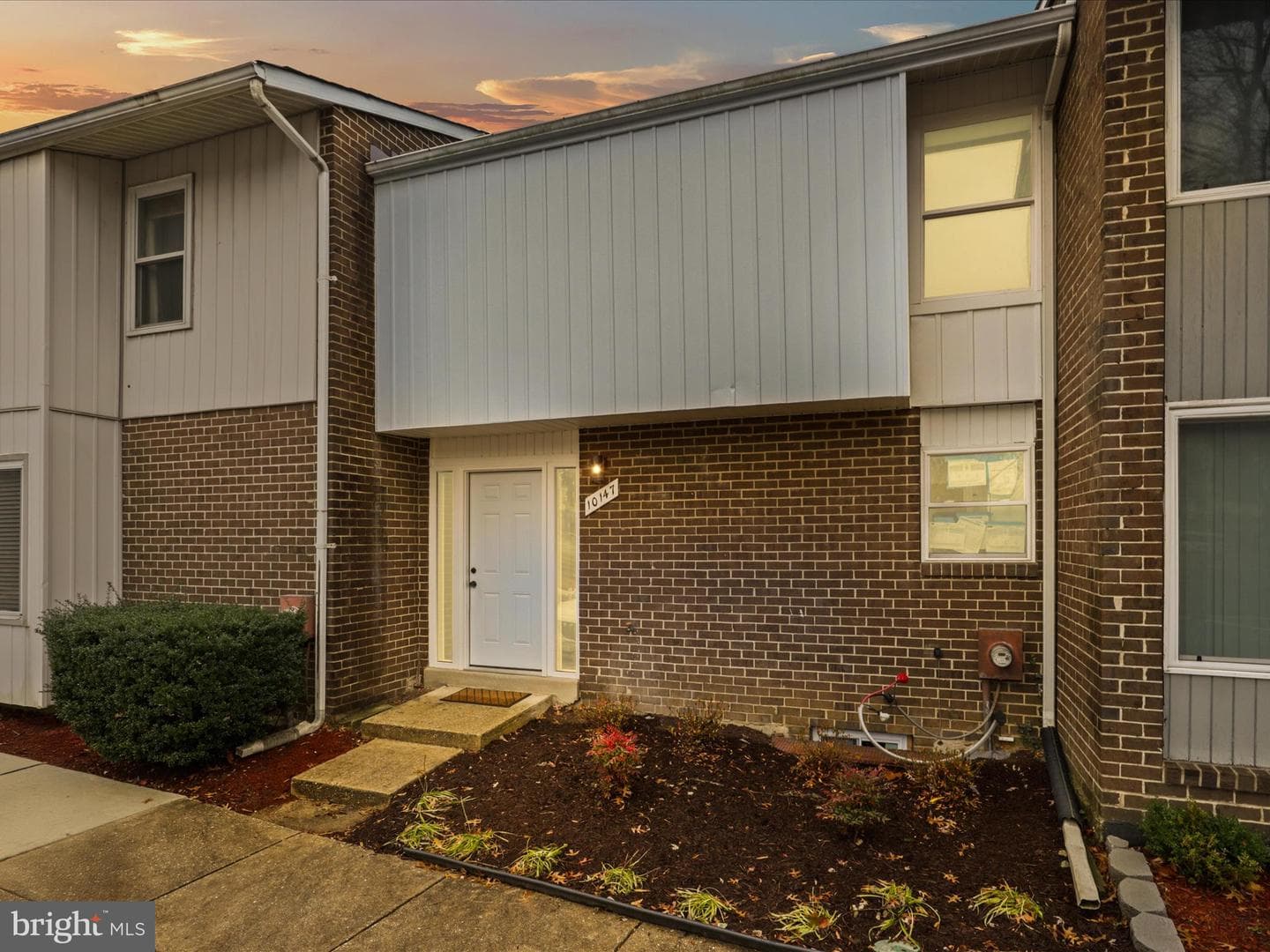 10147 Campus Way S #2 photo 2