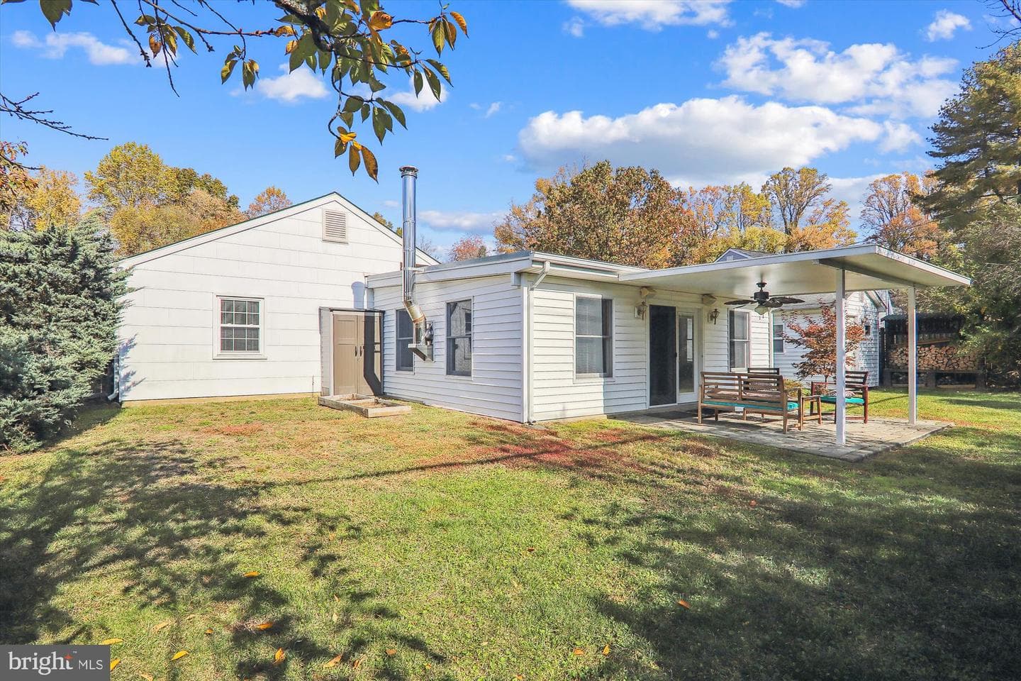 16011 Philmont Lane photo 43
