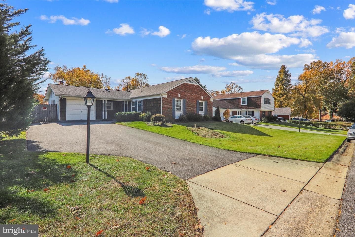 16011 Philmont Lane photo 47