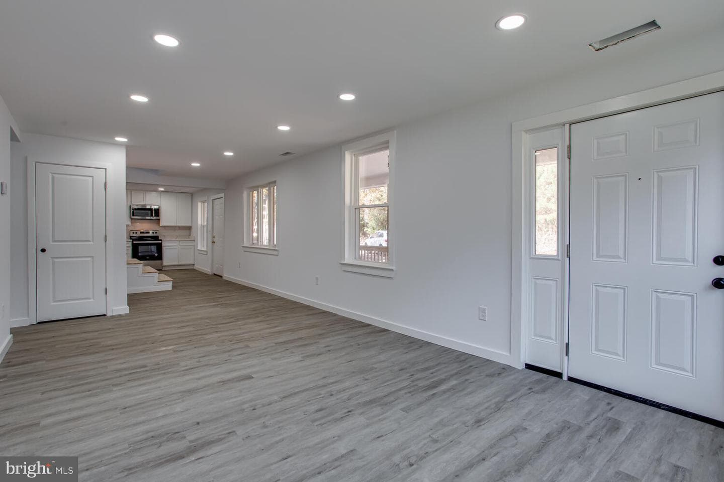 13401 Robert Crain Highway photo 15