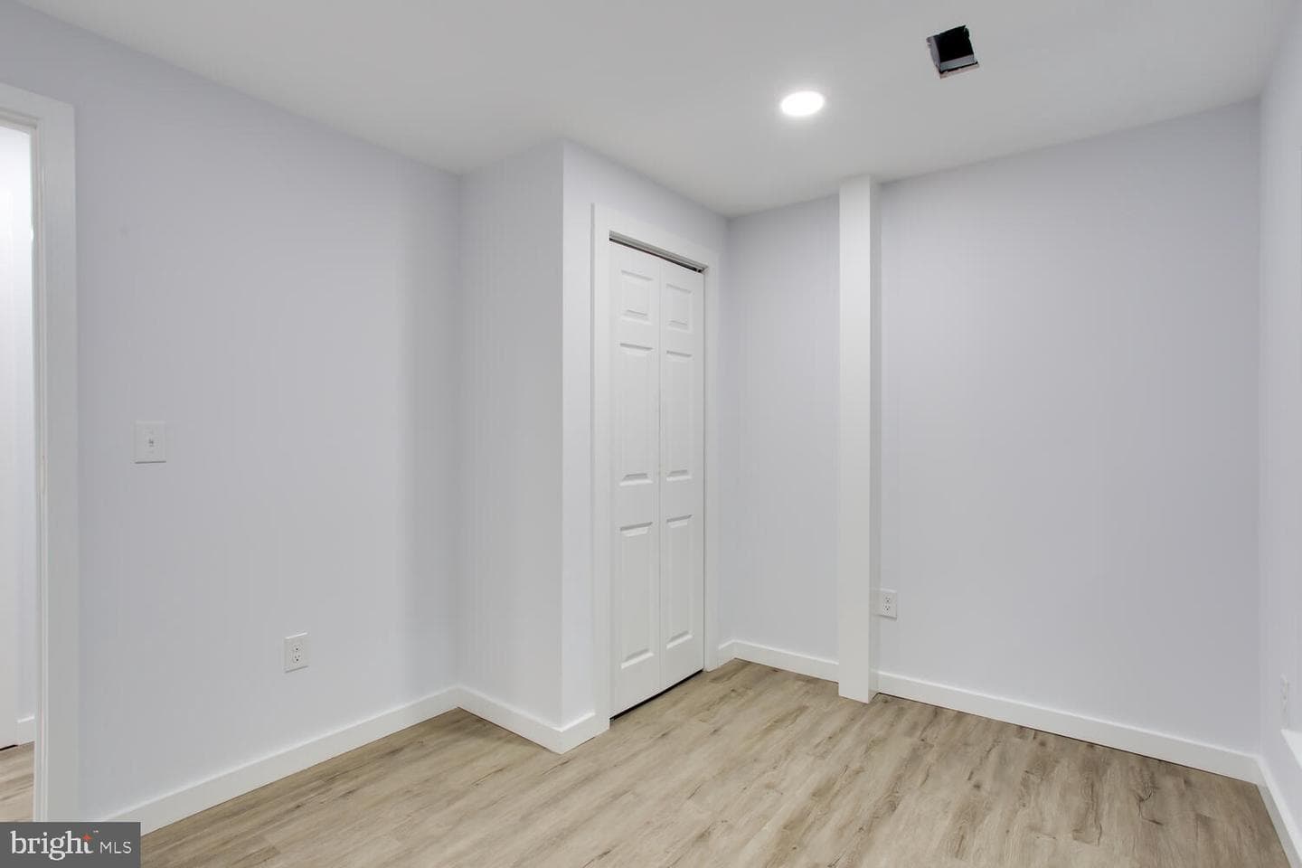13401 Robert Crain Highway photo 37
