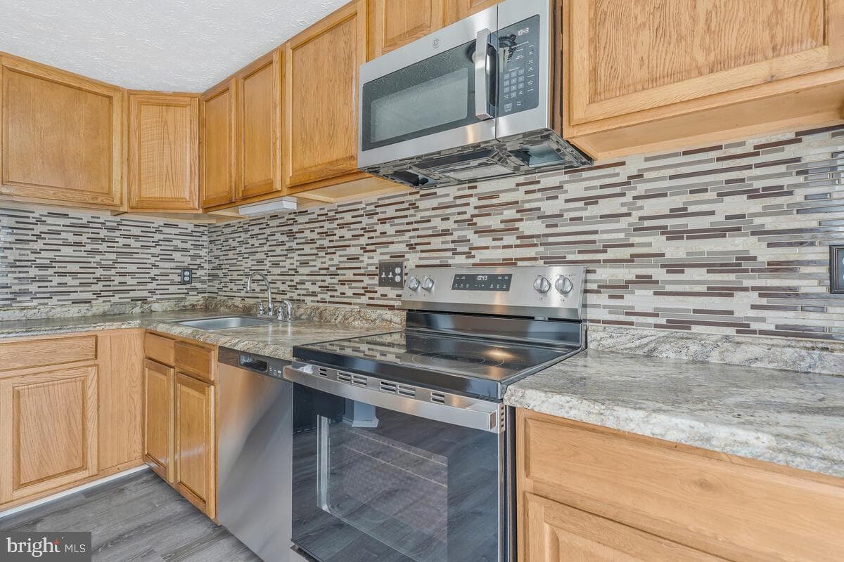 3737 Silver Park Court photo 6