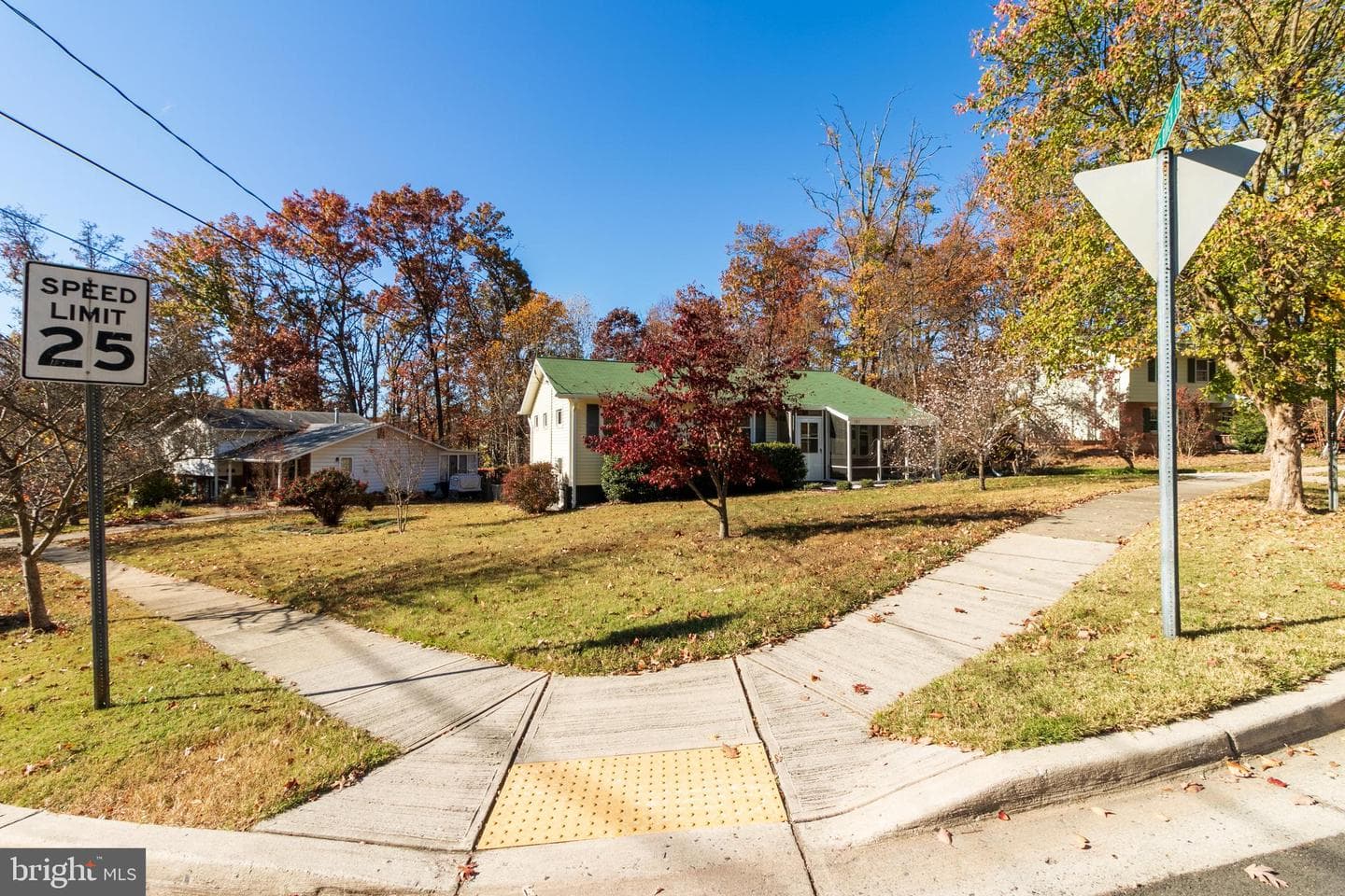 101 White Birch Court photo 1