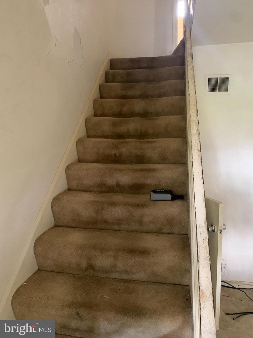 2413 Iverson Street photo 8
