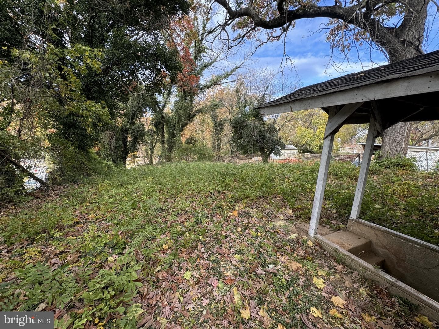 1600 Marblewood Avenue photo 2