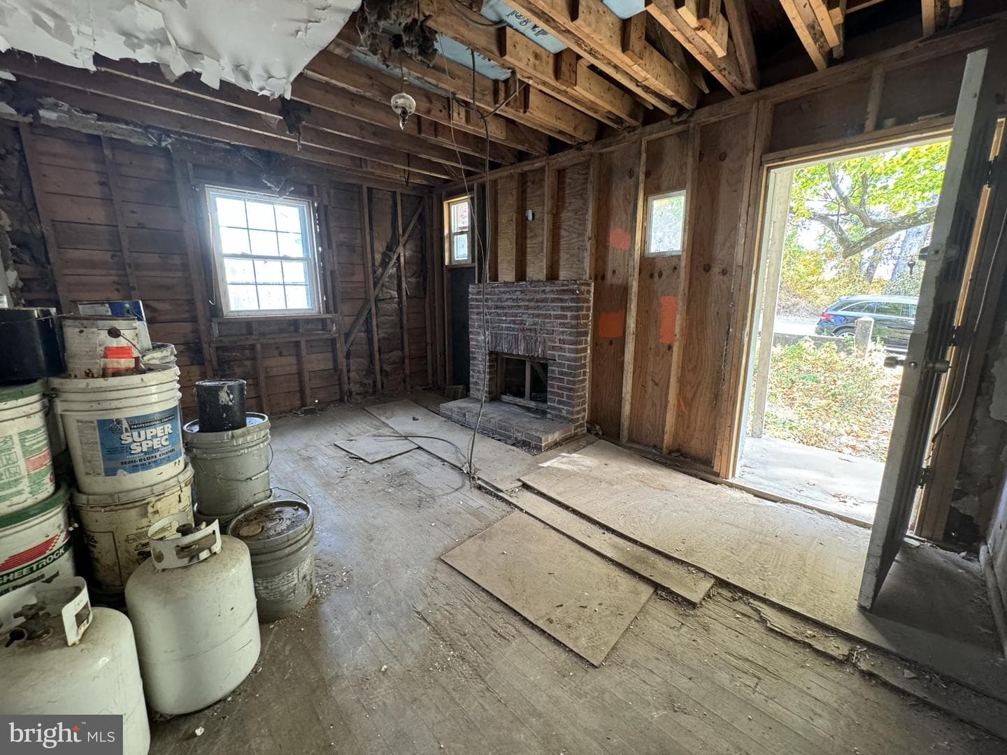 1600 Marblewood Avenue photo 5