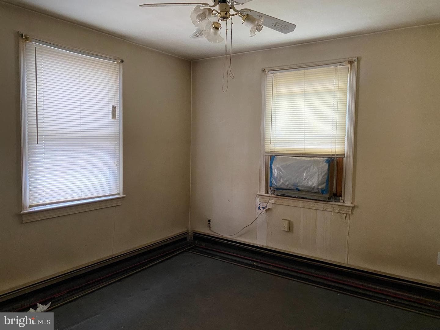1111 Oakdale Drive photo 8
