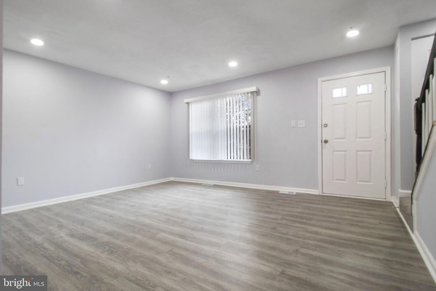7930 Suiter Way photo 9