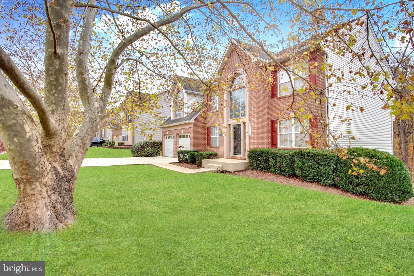 10007 Welshire Drive photo 4