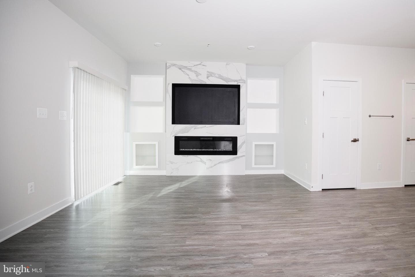 5713 Richmanor Terrace photo 5