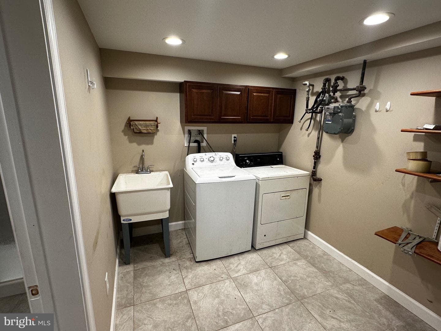5304 Kenmont Road photo 11