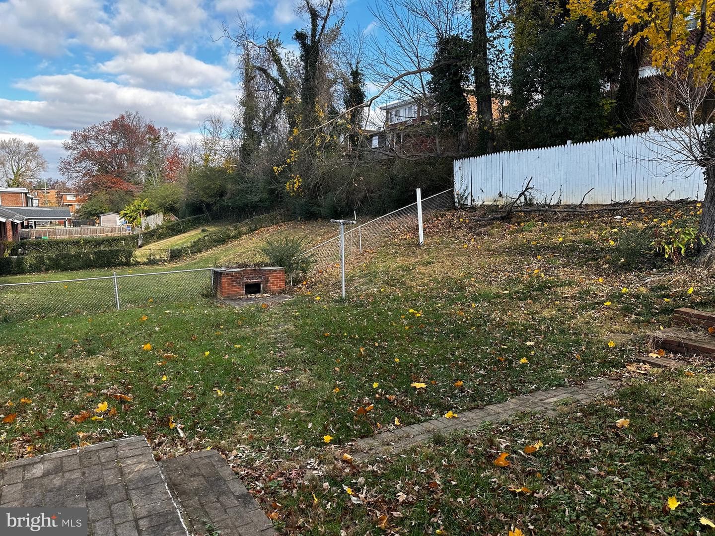 5304 Kenmont Road photo 12
