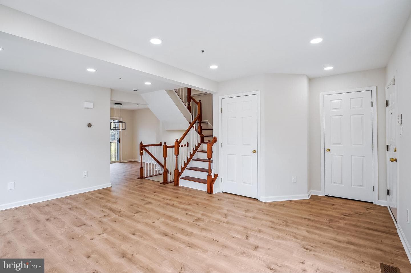 2036 S Anvil Lane photo 2
