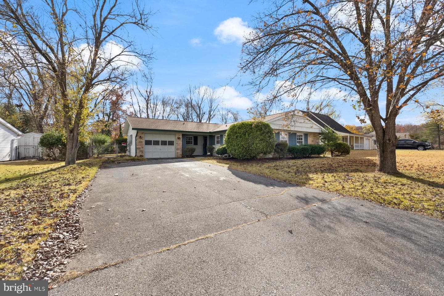 12405 Melling Lane photo 1