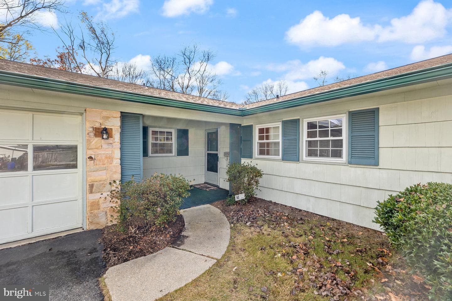 12405 Melling Lane photo 4