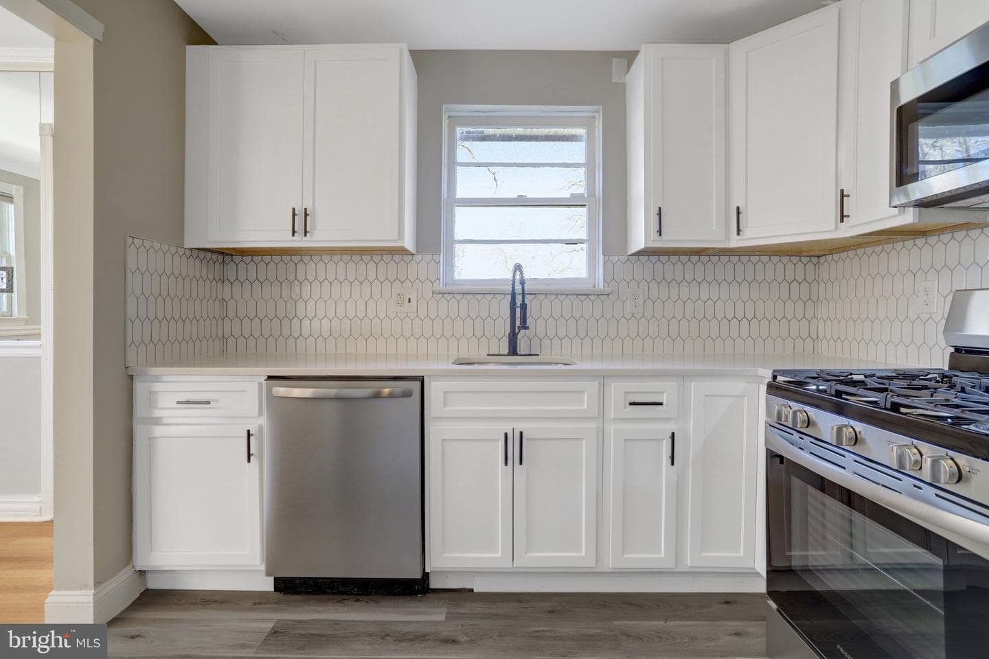 7305 Circle Drive E photo 17