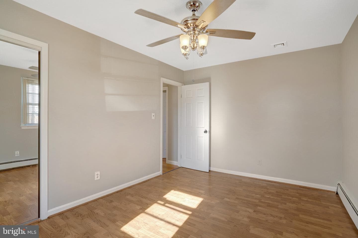 7305 Circle Drive E photo 32