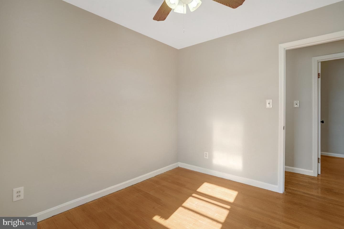 7305 Circle Drive E photo 34