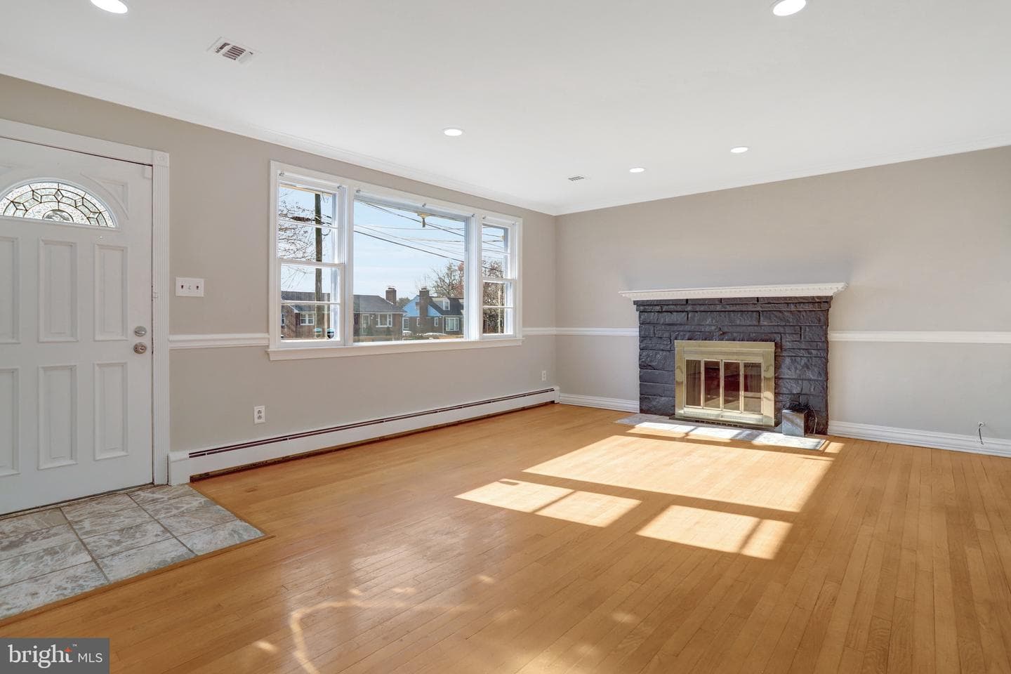 7305 Circle Drive E photo 7