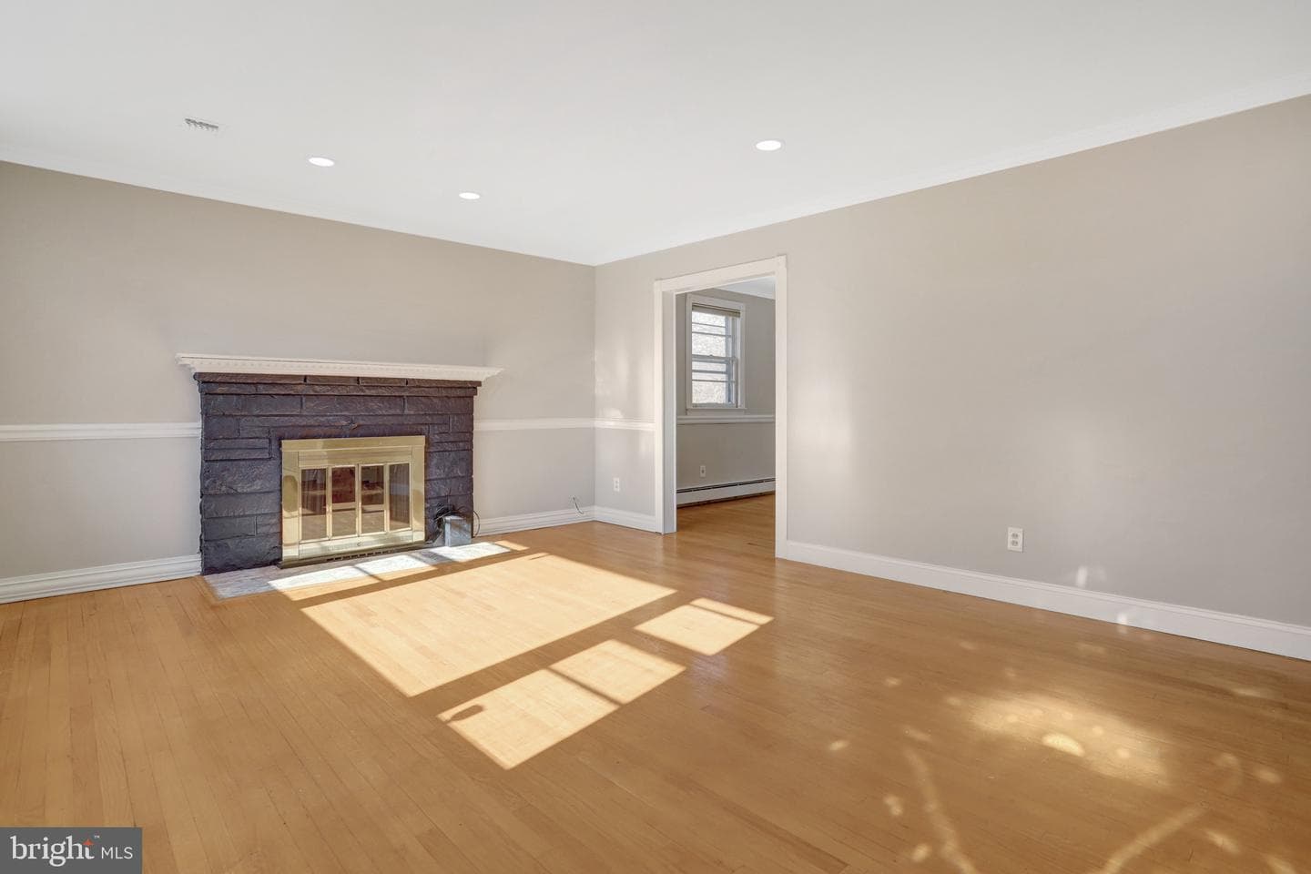7305 Circle Drive E photo 8