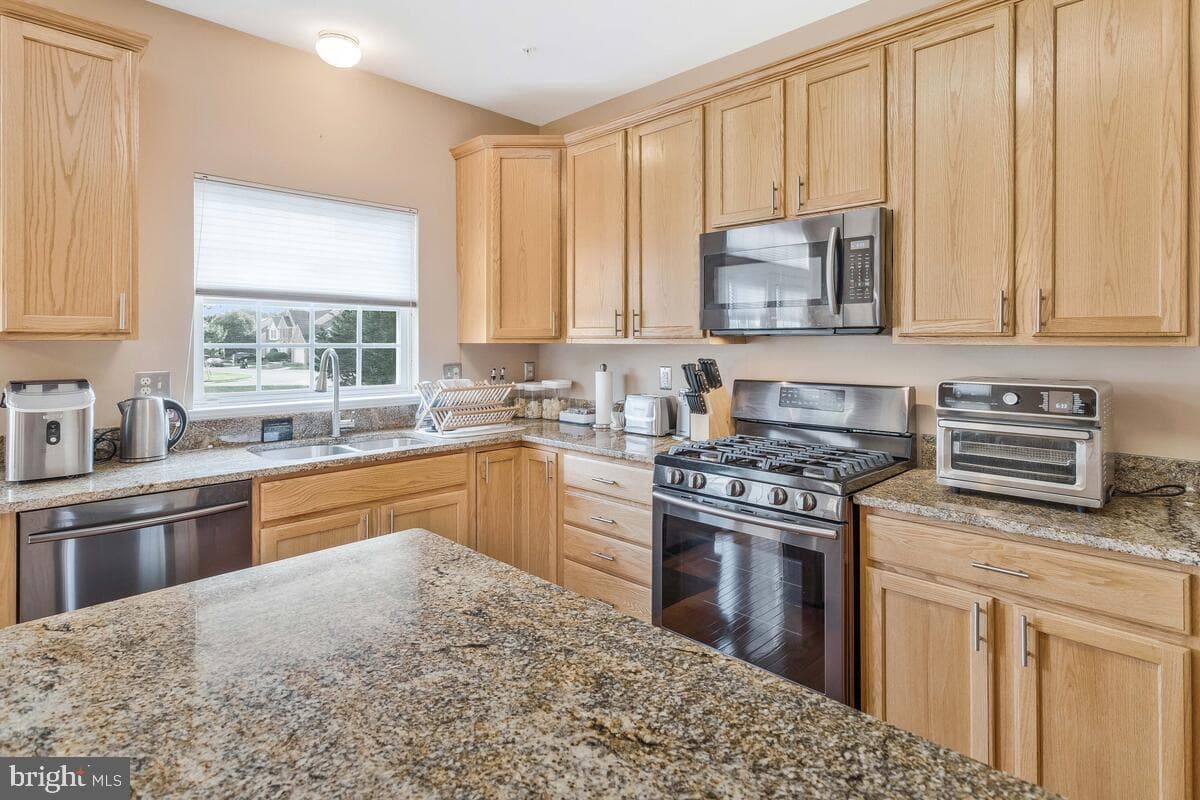 8111 Elora Lane photo 14