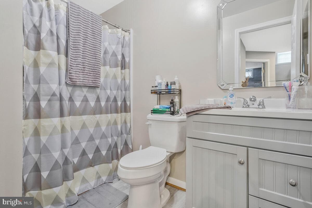 8111 Elora Lane photo 43