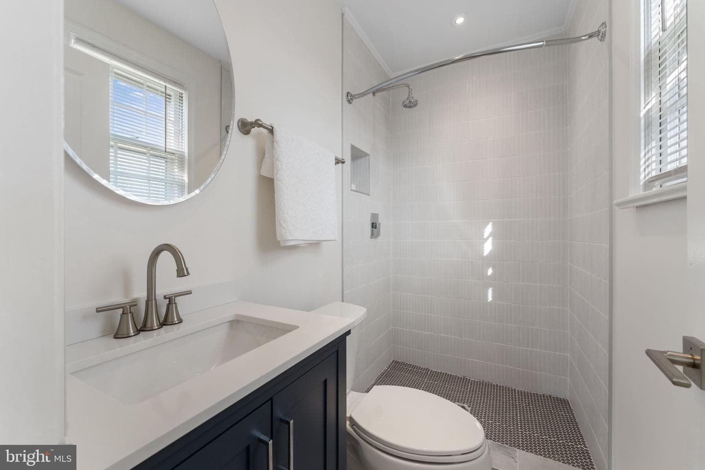 11808 Hickory Drive photo 13