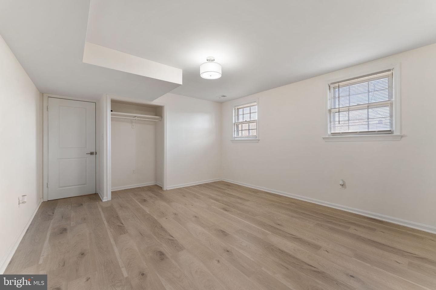 11808 Hickory Drive photo 25