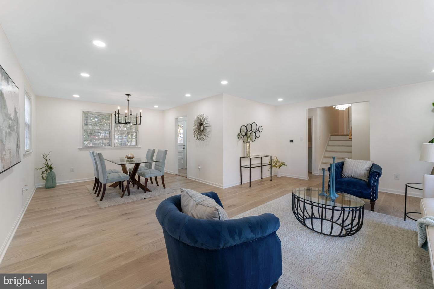 11808 Hickory Drive photo 5