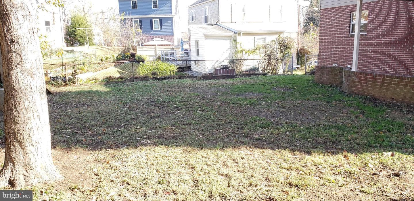 6720 Knollbrook Drive photo 21