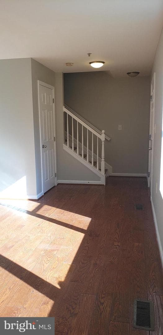6720 Knollbrook Drive photo 3
