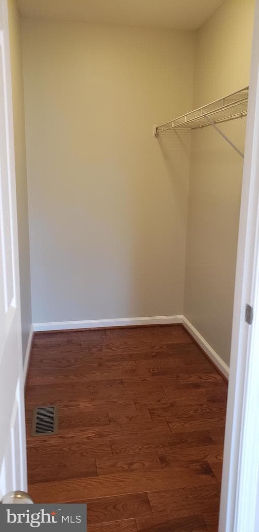6720 Knollbrook Drive photo 9
