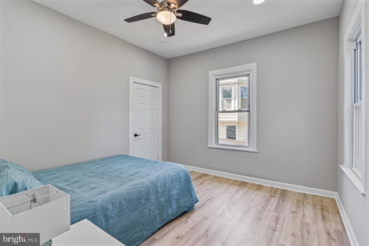6008 Addison Road photo 5