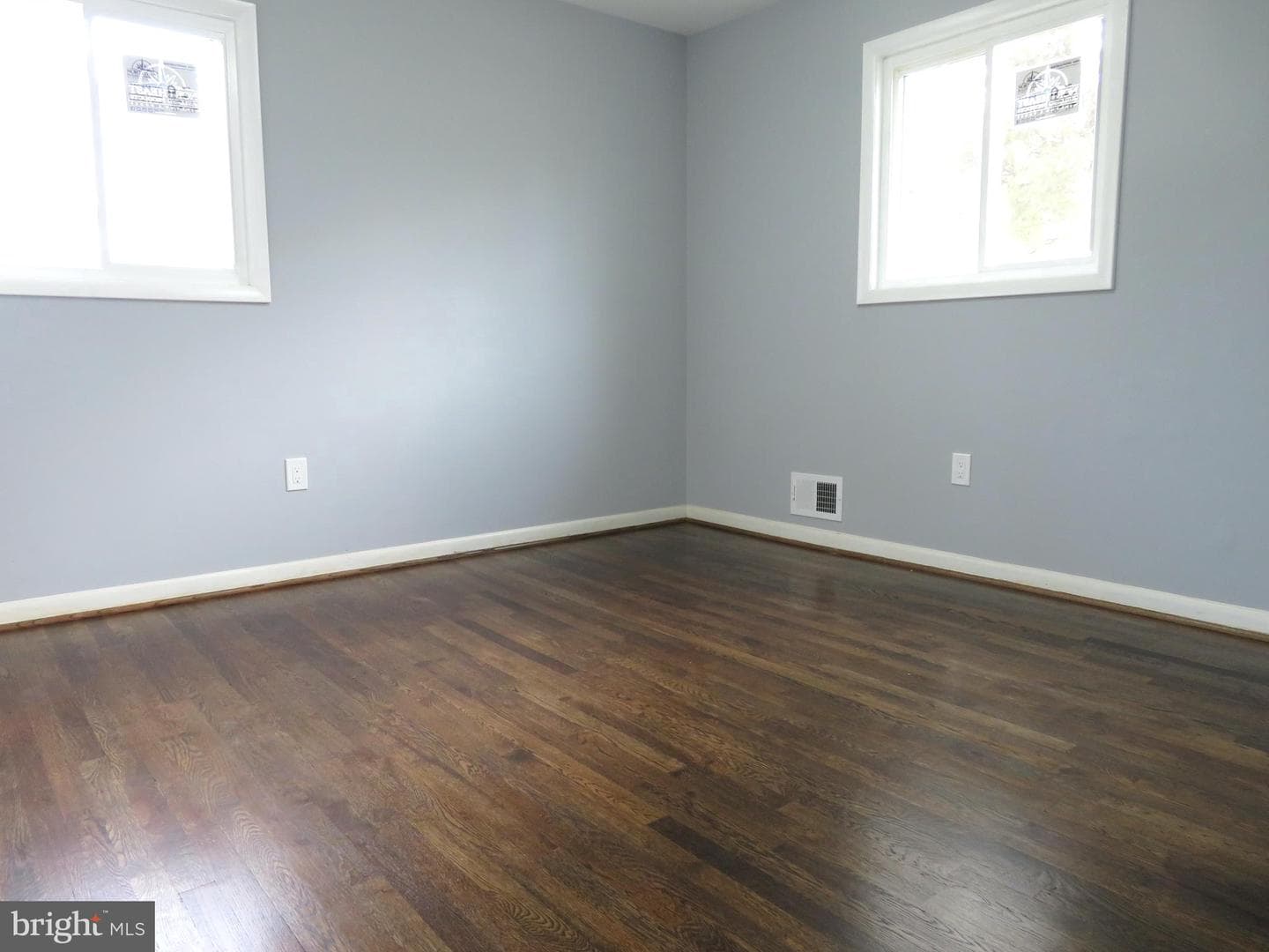 405 71st Avenue photo 21