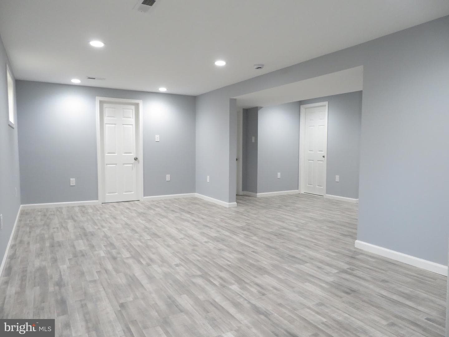 405 71st Avenue photo 23