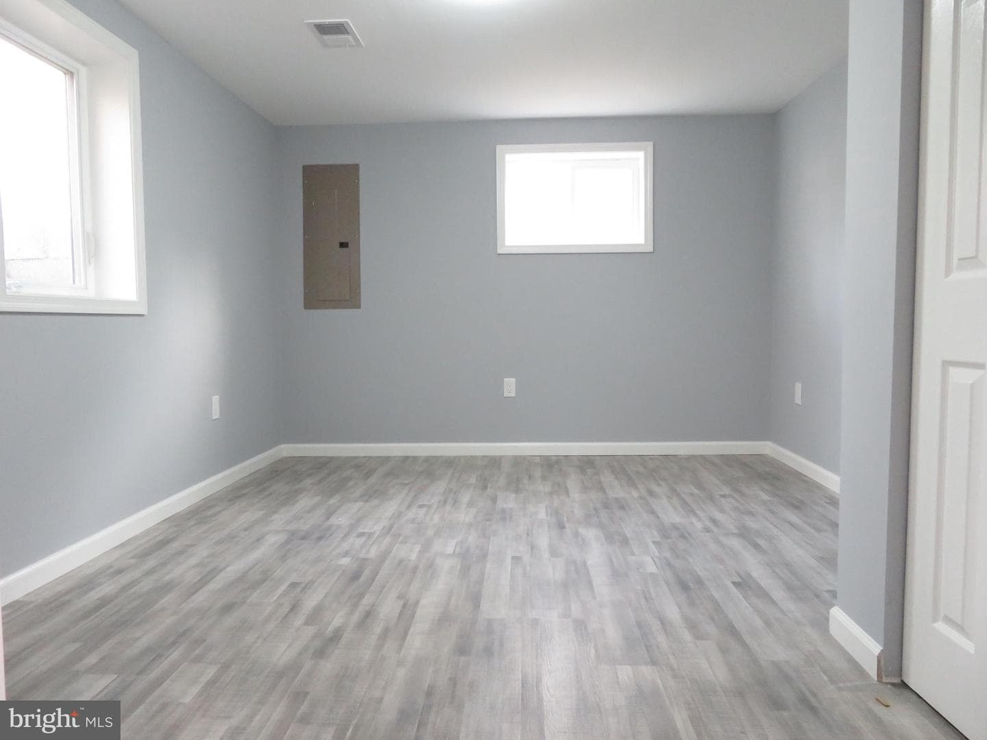405 71st Avenue photo 27