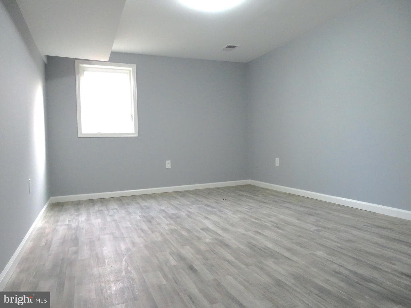 405 71st Avenue photo 30