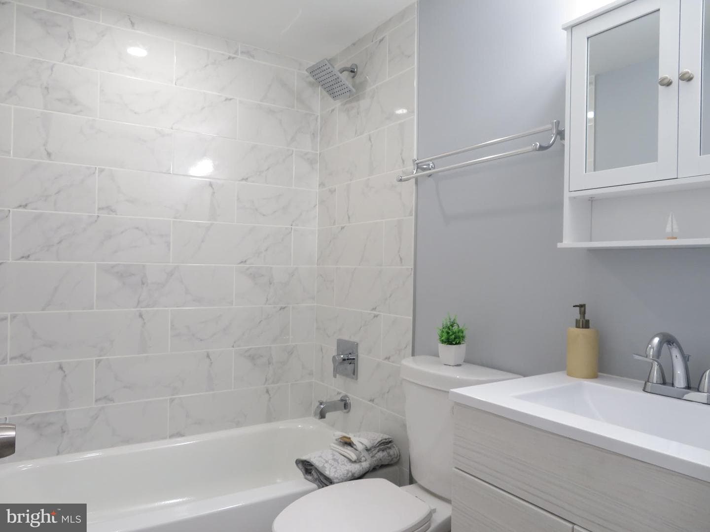 405 71st Avenue photo 33