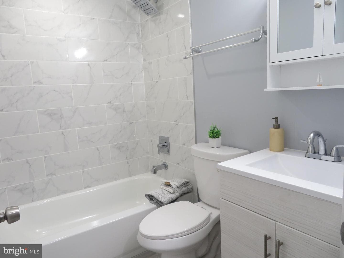 405 71st Avenue photo 34