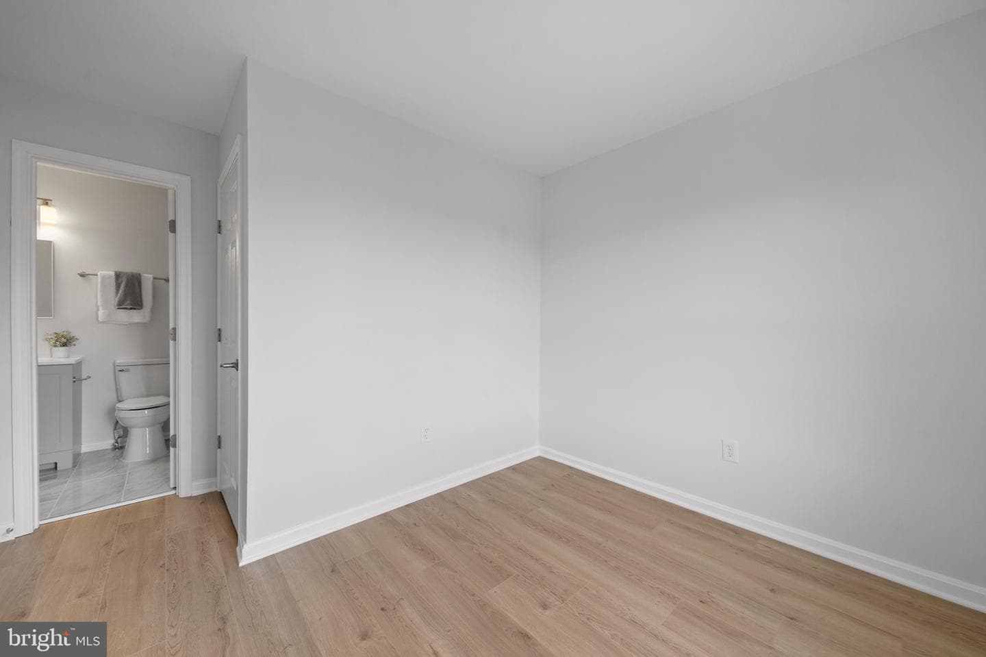 6855 Jade Court photo 36