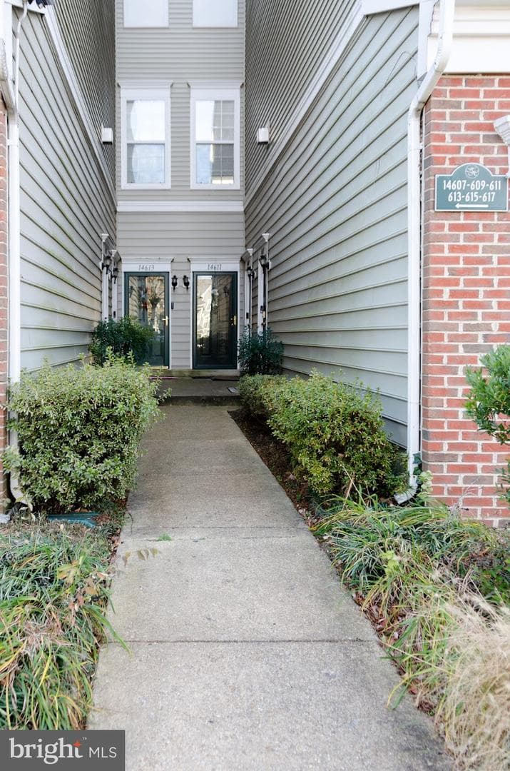 14609 Hampshire Hall Court #105 photo 1