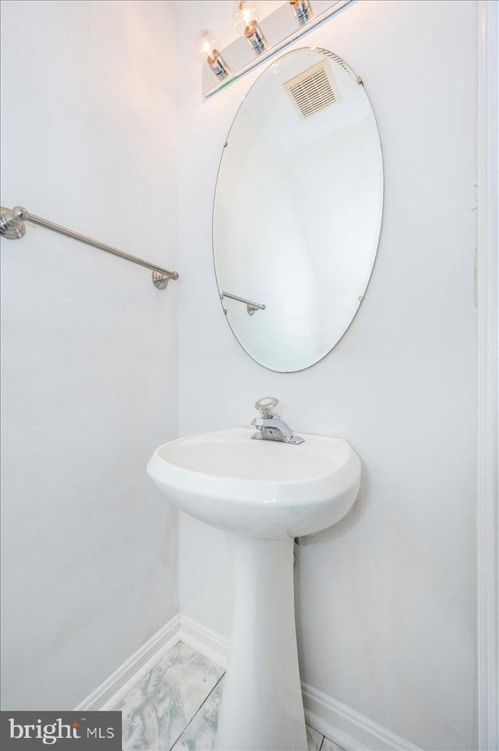 5535 Shallow River Road photo 9