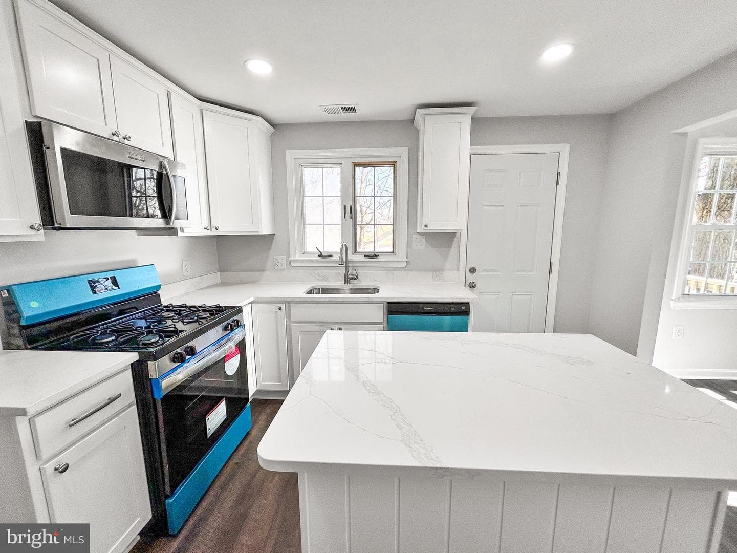 6142 Osborn Road photo 9