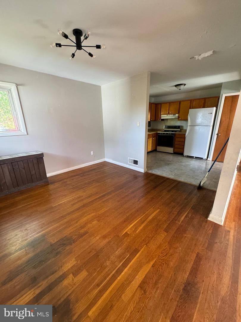308 Aragona Drive photo 8