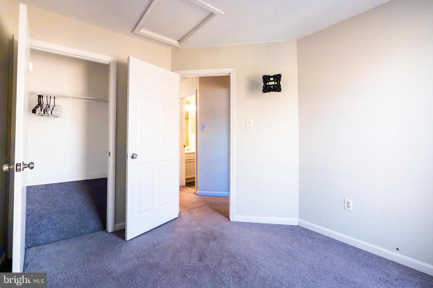 841 Lake Shore Drive photo 11