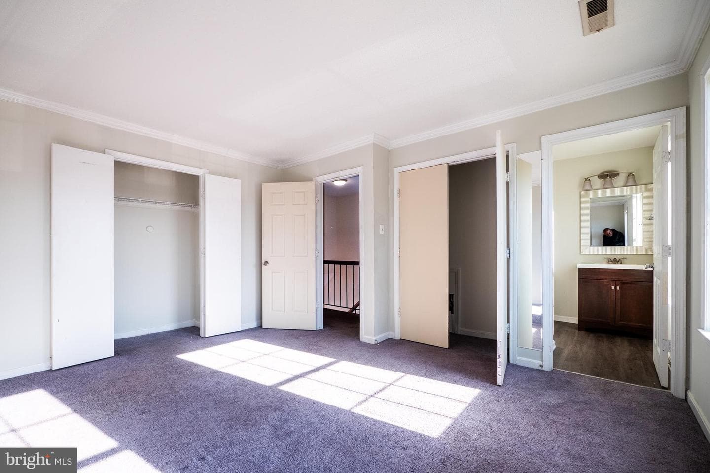 841 Lake Shore Drive photo 19