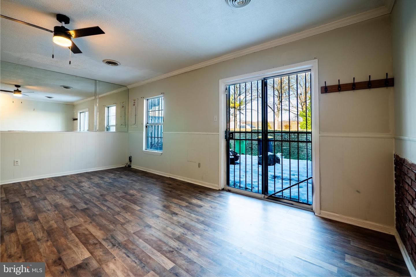 841 Lake Shore Drive photo 9
