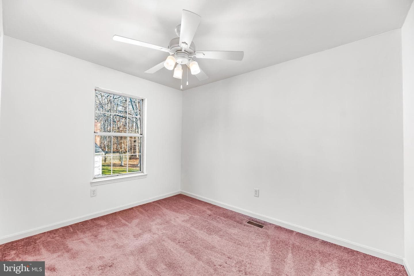 1431 Kings Manor Drive photo 22