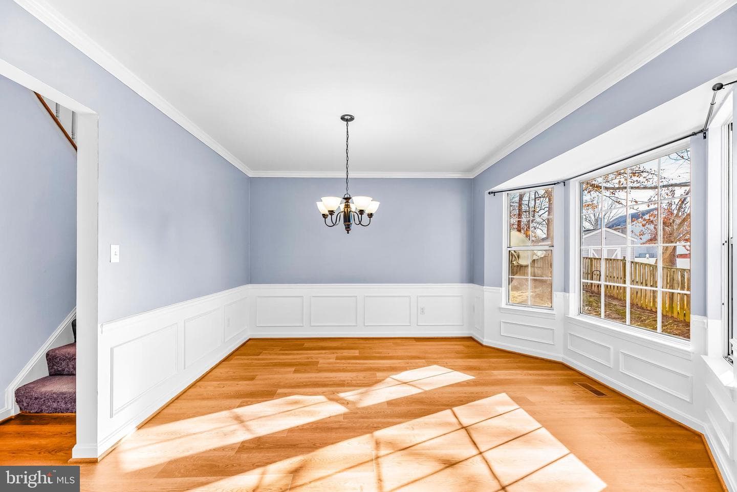 1431 Kings Manor Drive photo 32